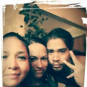 Meet your Posher, Kay-lah